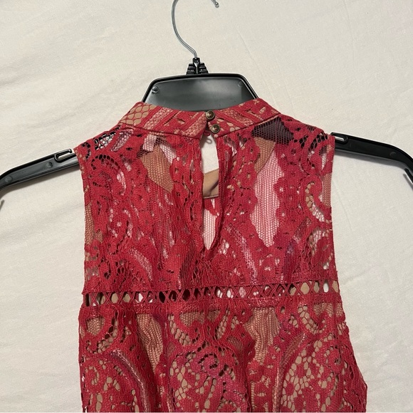 Wayf Lace Wedding Guest Dress - Picture 5 of 5